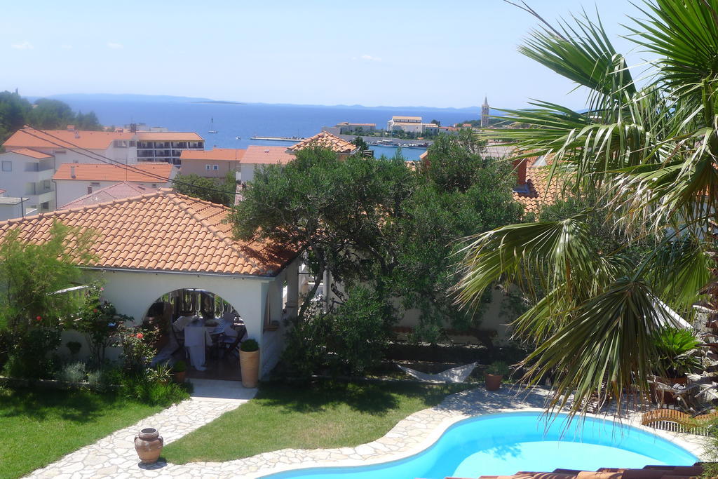 Apartments Lorenandreja Rab Town Buitenkant foto